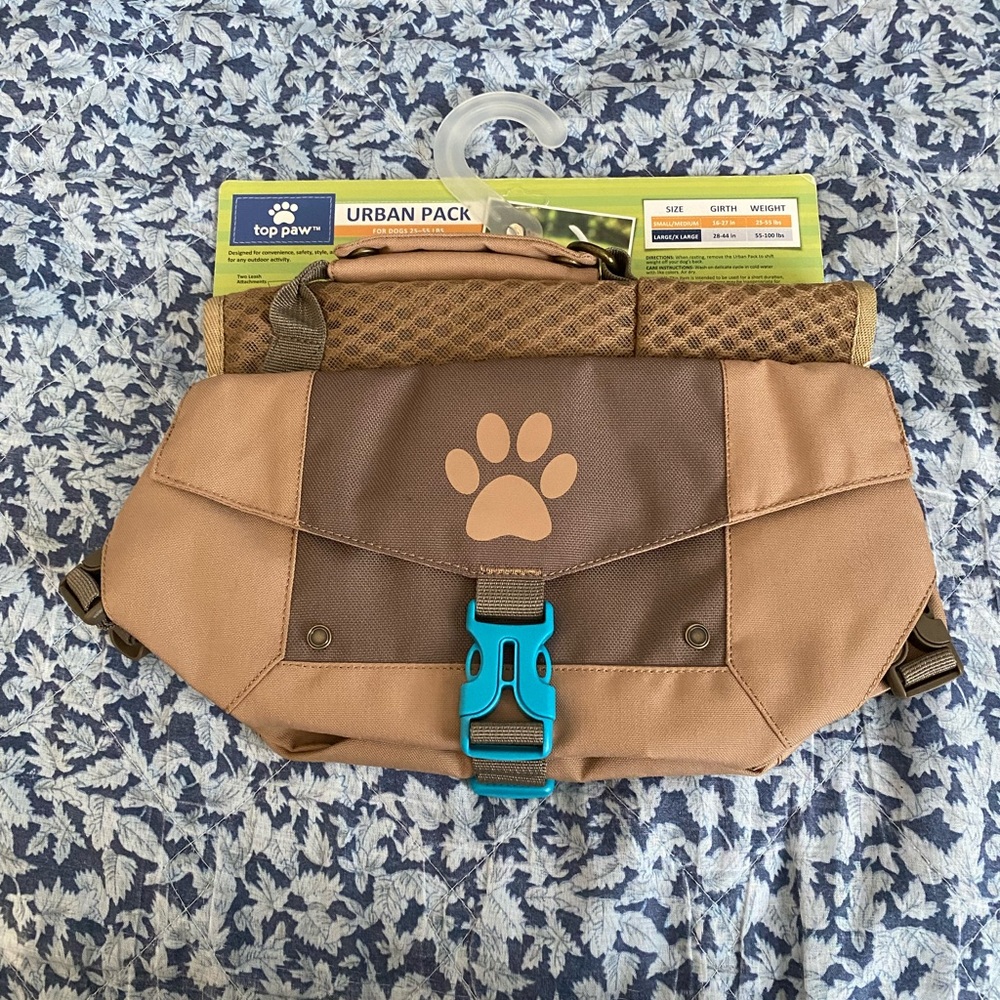 NWT 🐶 Dog Backpack - Size 25-55 lbs. Adjustable